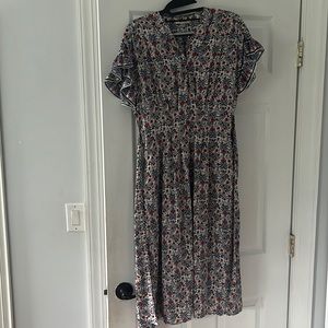 midi dress with short ruffled sleeves